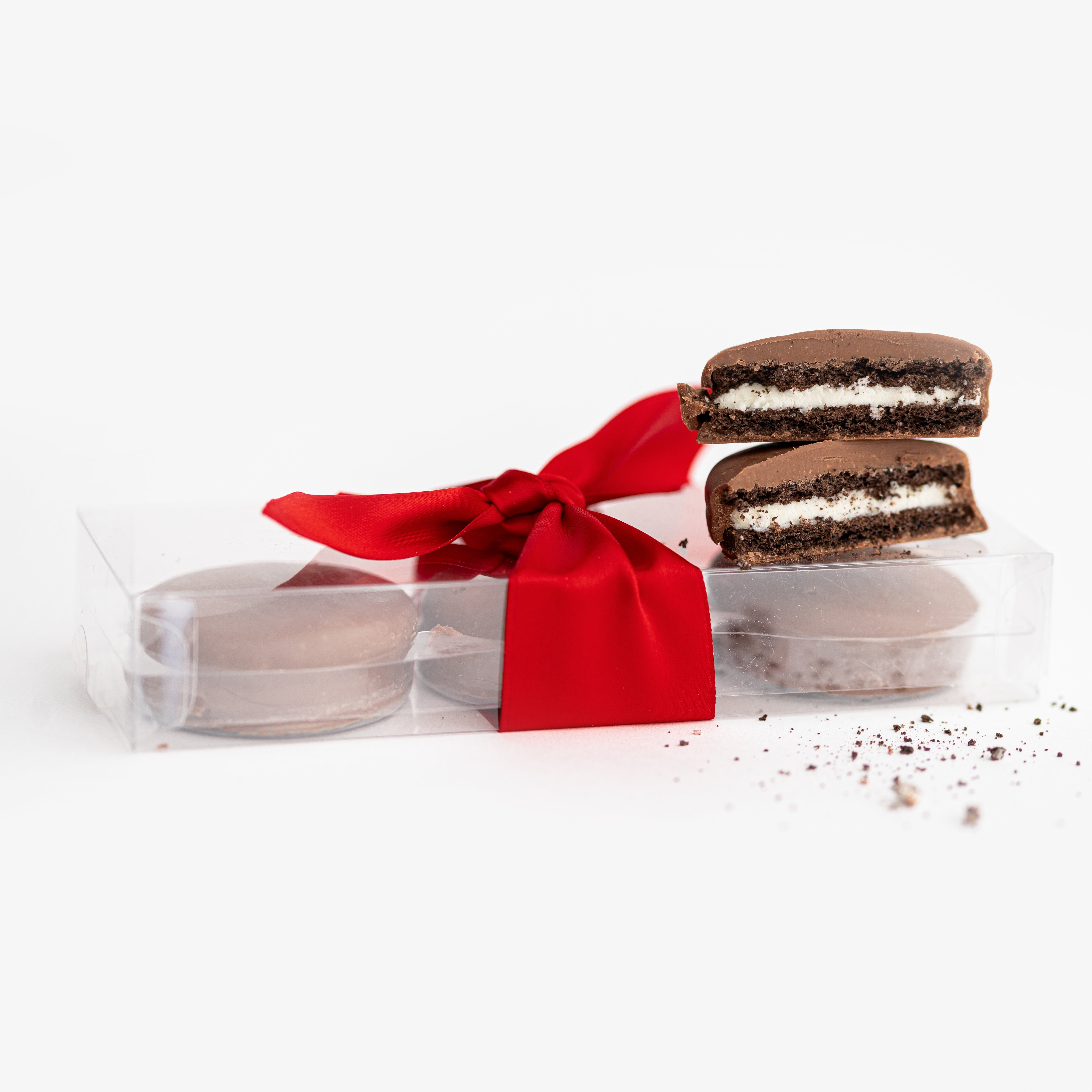 Milk Chocolate Covered Oreos | Red – Foxblossom Co.