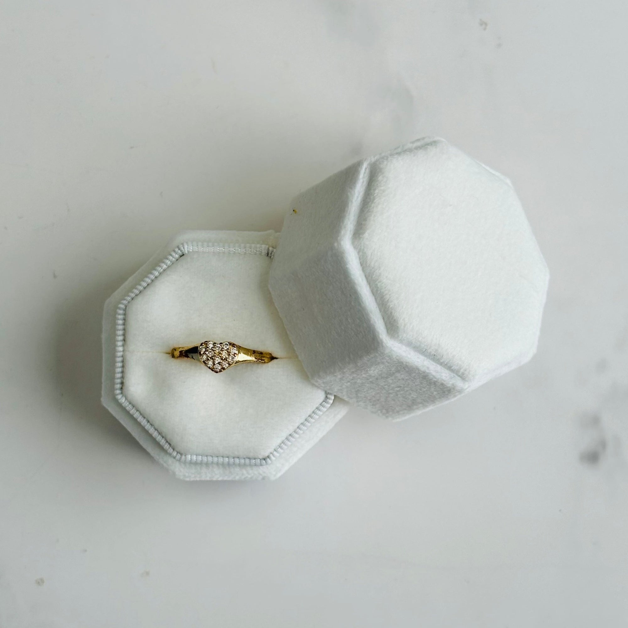 Velvet Ring Box | White