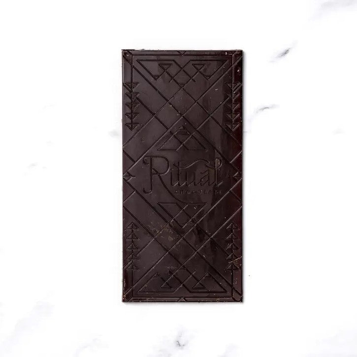 opened chocolate bar of ritual ecuador camino verde